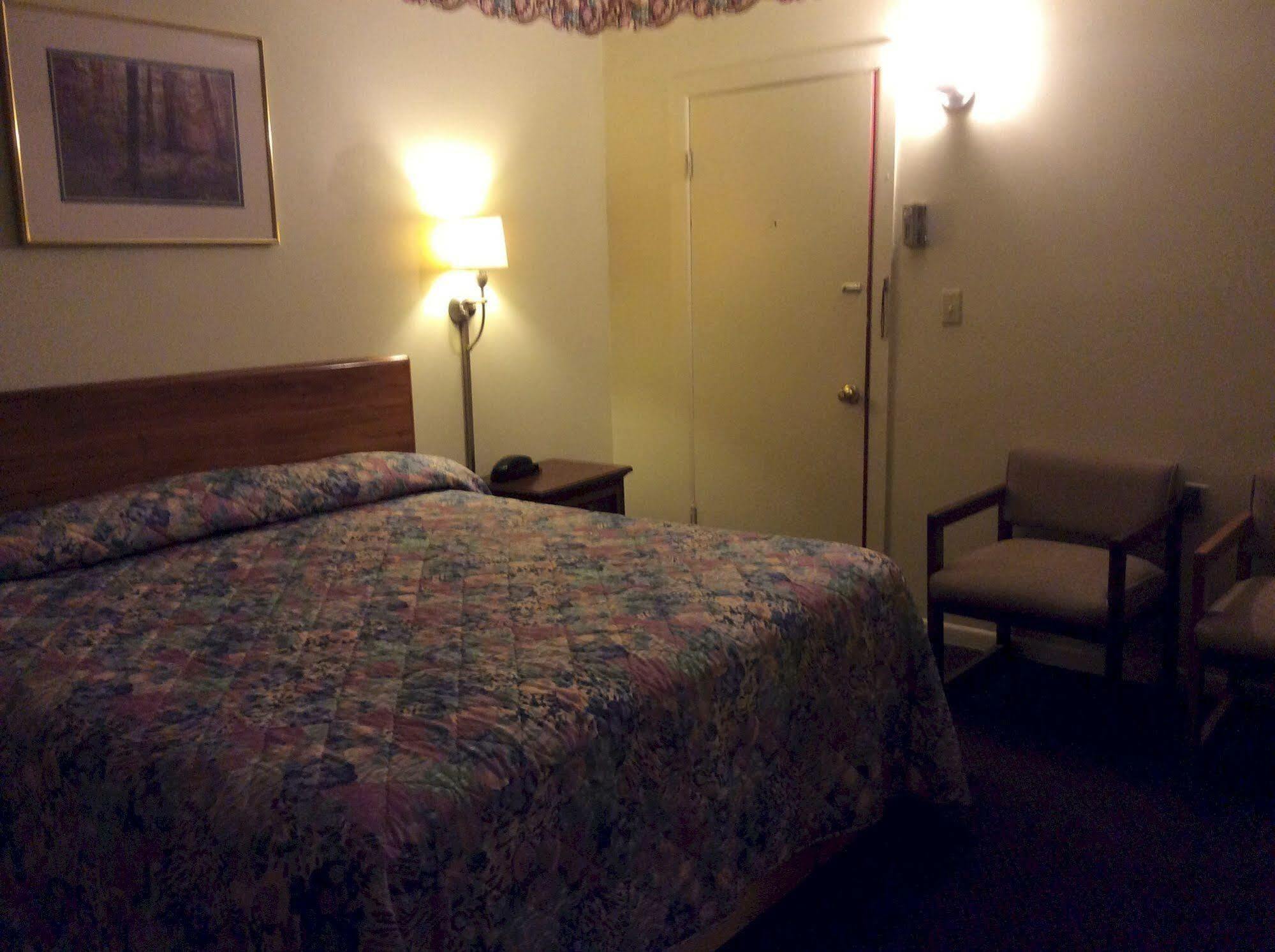 Regency Inn Bridgeport-Frankenmuth Екстериор снимка